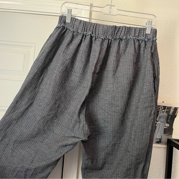 CLAUDE tulum grey pin stripe linen wide tapered balloon barrel cropped pants - Picture 6 of 8
